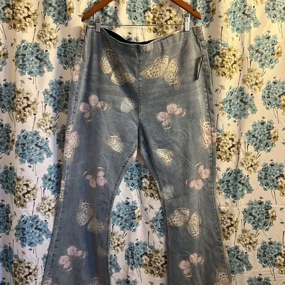Butterfly retro wide leg stretchy jeans - Picture 9 of 11